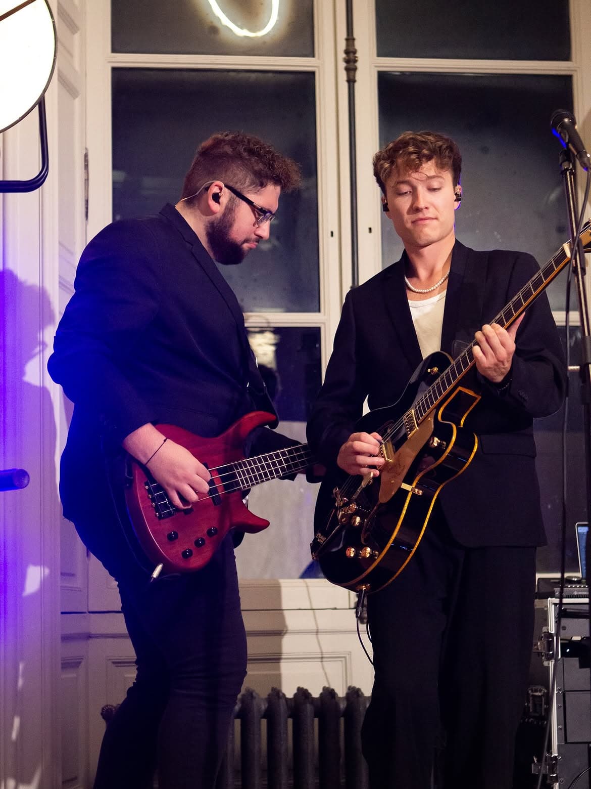 Youngblood en duo sur scène